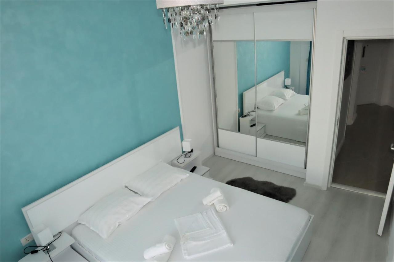 Donny Luxury Apartment Navodari Dış mekan fotoğraf